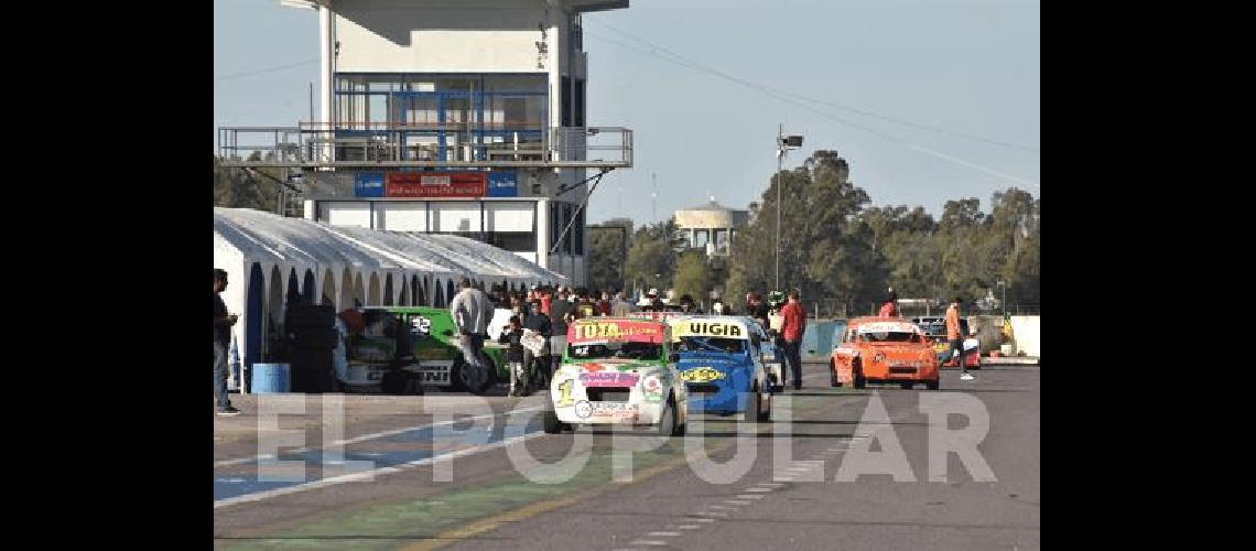 El Ãºltimo sÃ�bado hubo actividad en el autÃ³dromo del AMCO Ya entrenaron ahora se viene la clasificaciÃ³n y las dos finales de APPS 