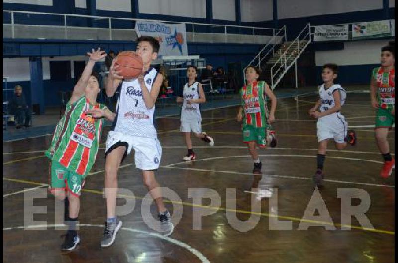 Racing A Club recibiÃ³ ayer a UniÃ³n y Progreso de Tandil 