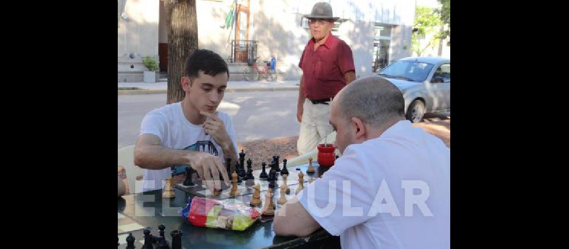 MatÃ­as Heht sigue ligado al ajedrez en OlavarrÃ­a y en La Madrid 