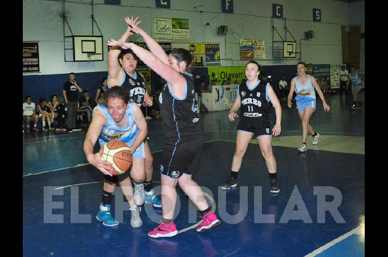 Ferro Carril Sud y dos triunfos en el Federal femenino