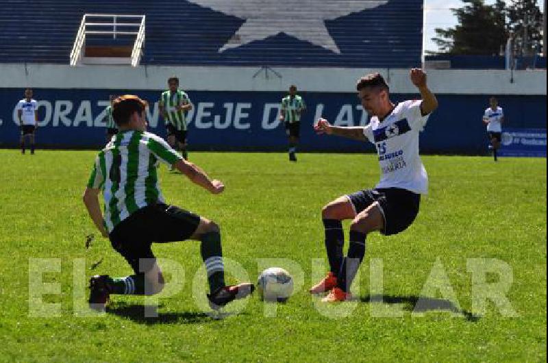 Racing A Club y AtlÃ©tico Hinojo abrieron la fecha en el JosÃ© Buglione Martinese 