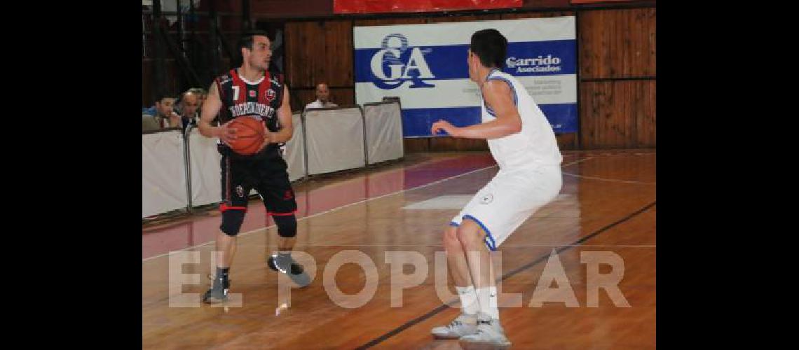 Racing viene de caer el sÃbado ante Independiente en Tandil 