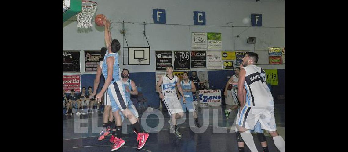 El equipo racinguista se adelantÃ³ el miÃ©rcoles en la serie ante Ferro Carril Sud 