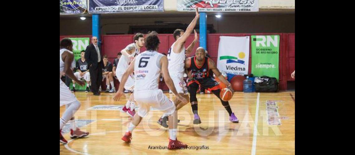 Estudiantes sigue sin poder ganar como visitante en La Liga Argentina Anoche cayÃ³ 81-76 ante el Deportivo Viedma 