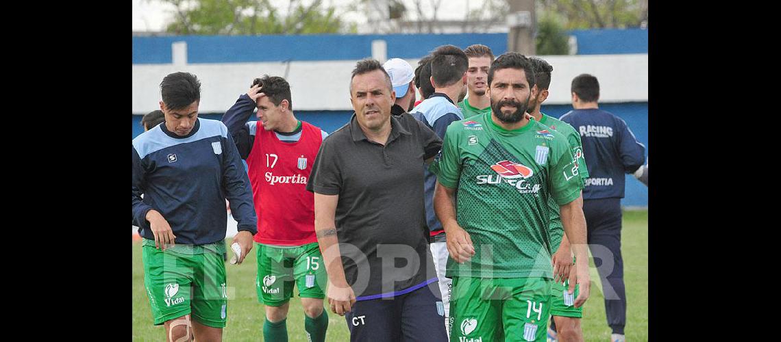 Los entrenadores luego del empate del duelo local