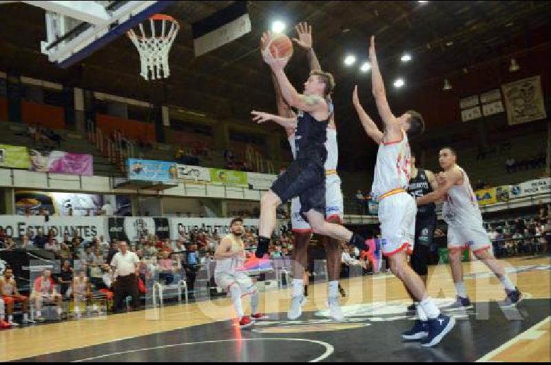 El equipo Bataraz volverÃ a jugar hoy en el Maxigimnasio por La Liga Argentina El martes le ganÃ³ a Centro EspaÃ±ol de Plottier 