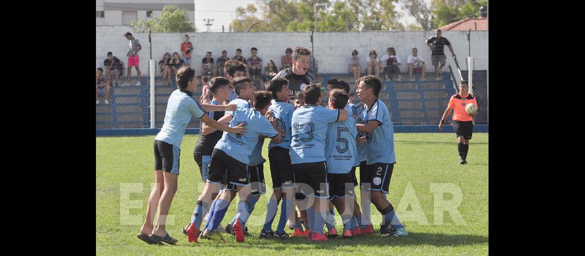 El Fortiacuten Ferro y Loma Negra son los mejores equipos del 2017