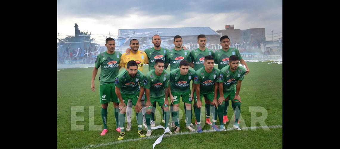 Ferro rumbo a Viedma por la hazantildea