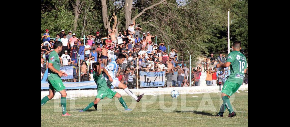 Ferro lo intentoacute pero el ascenso quedoacute en Viedma