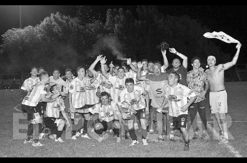 Ferro Carril Sud se quedÃ³ con la Copa 150 Aniversario de OlavarrÃ­a tras superar a Estudiantes 