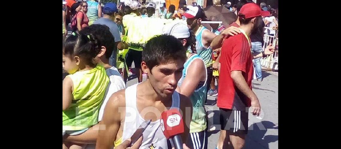 Gustavo y Cecilia Fernaacutendez se<br> destacaron en la maratoacuten San Silvestre