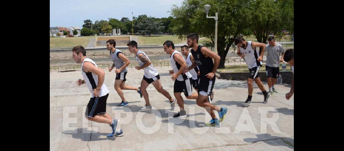 Estudiantes jugaraacute amistosos ante Excursionistas de Tandil