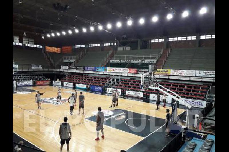 El Maxigimnasio del Club AtlÃ©tico Estudiantes tiene ahora modernas luces led 