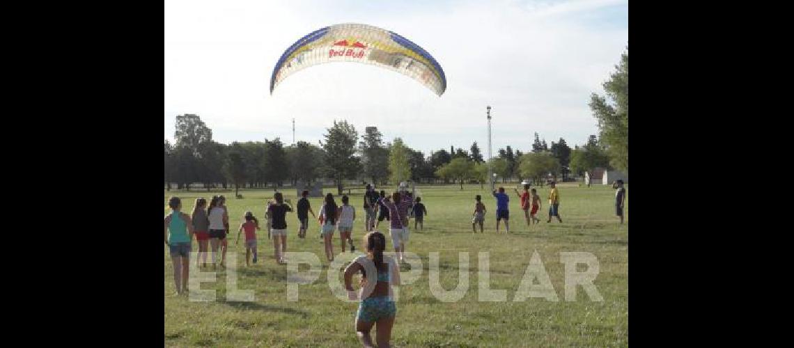 Del 12 al 19 de enero se realizarÃ� la Semana del Cross el tradicional encuentro de parapentes en La Madrid 