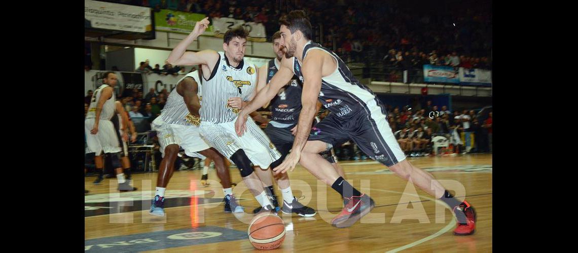 Rodrigo Saacutenchez reemplaza a Arca en Unioacuten de Santa Fe