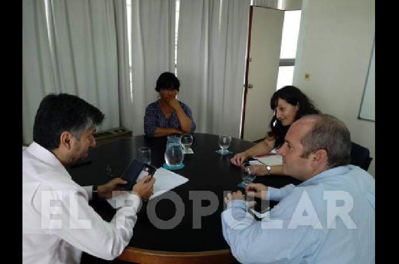 Consejeros escolares de La Madrid mantuvieron una reuniÃ³n con autoridades provinciales 