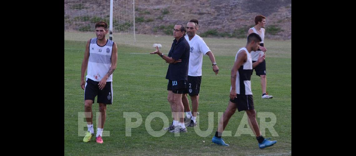 Empate en el Parque Guerrero entre <br>los remanentes de Estudiantes y Ferro