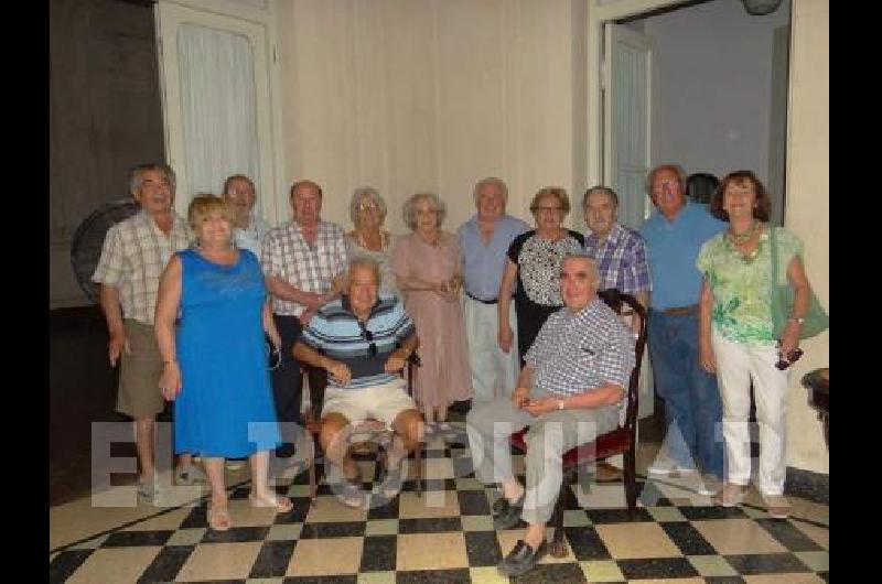 En el Club La Madrid se reencontraron grandes amigos 