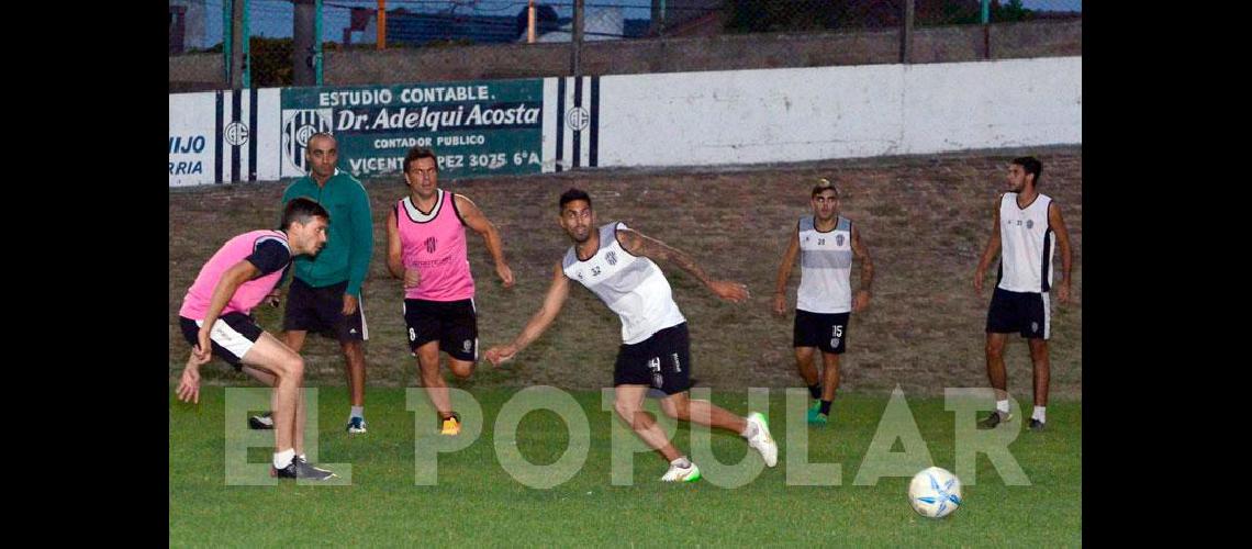 Torrisi piensa en dos cambios para jugar en Boliacutevar