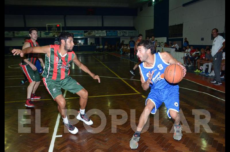 Racing estuvo cerca de bajar al liacuteder del grupo