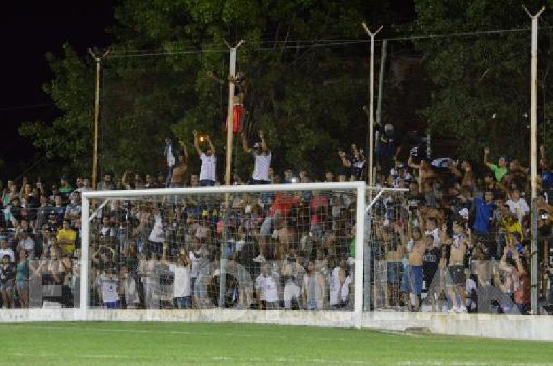 Algunos simpatizantes de Racing empaÃ±aron un espectÃculo y eso podrÃ­a tener mayores consecuencias 