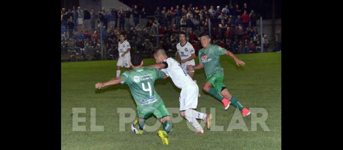 Ferro y Racing en el Federal B Una historia que se cerrÃ³ ayer con el cambio de torneo 