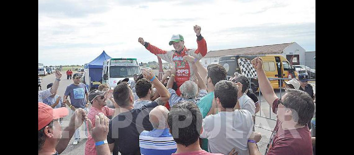 AgustÃ­n Herrera se subiÃ³ al podio en la Ãºltima competencia de local El TN pegarÃ­a la vuelta en este 2018 