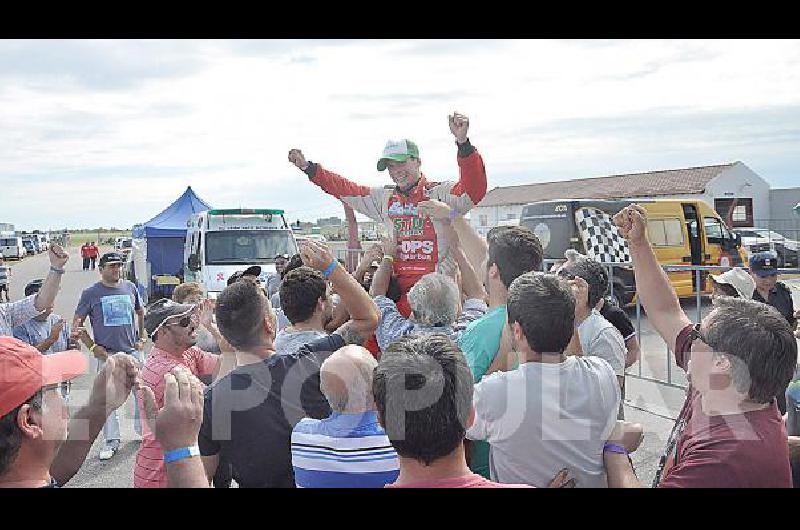 AgustÃ­n Herrera se subiÃ³ al podio en la Ãºltima competencia de local El TN pegarÃ­a la vuelta en este 2018 