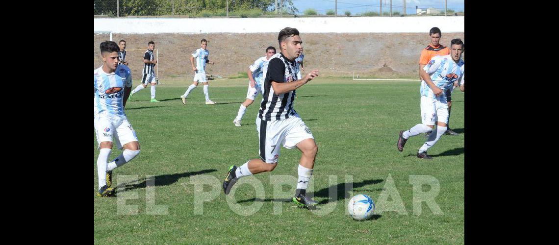 Ganoacute Hinojo y empate en el claacutesico