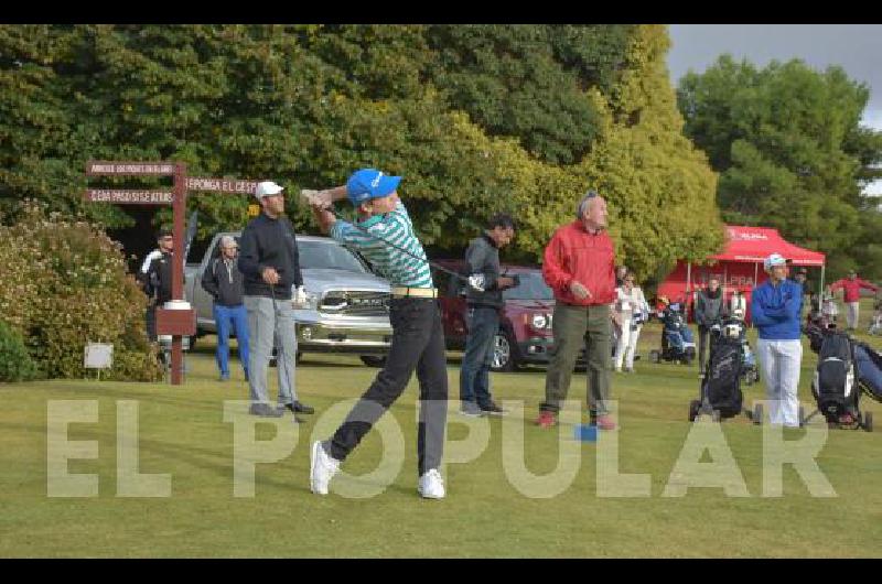 El inicio del recorrido siempre despierta expectativas en cada uno de los golfistas 