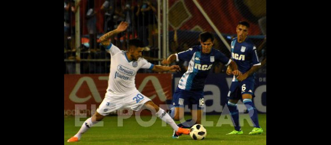 Belgrano y Racing chocaron en CÃ³rdoba en la apertura de la fecha 