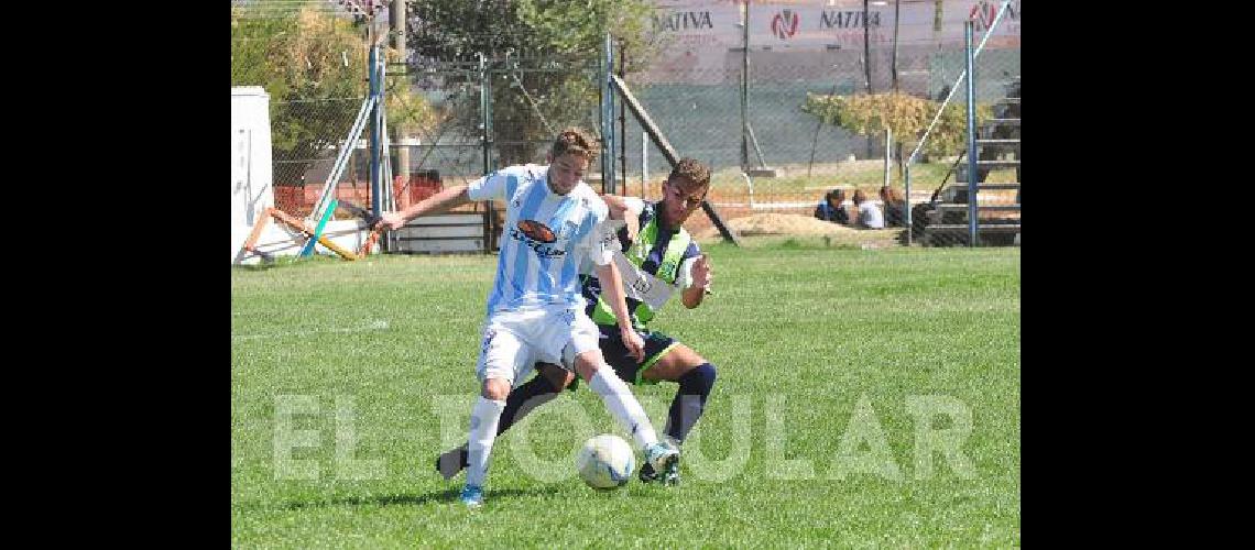 Ferro Carril Sud viene de perder su invicto ante Embajadores 