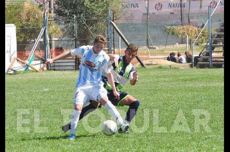 Ferro Carril Sud viene de perder su invicto ante Embajadores 