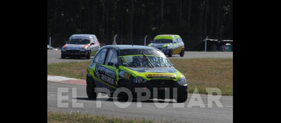 Luigi Melli logrÃ³ su primer Ã©xito en la Clase 2 del Turismo Pista con la mecÃ�nica del olavarriense Cassou 