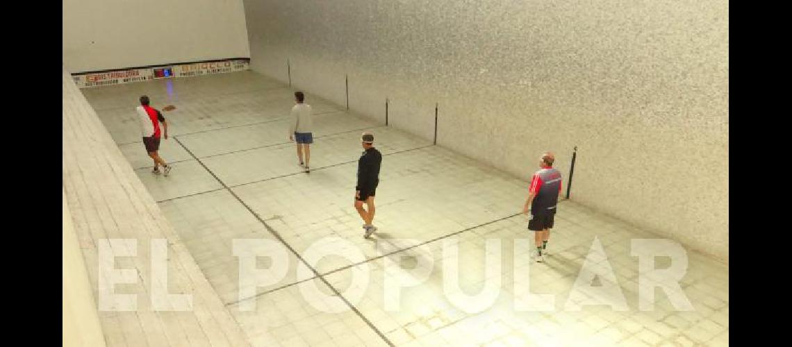 Se disputÃ³ un torneo provincial de pelota a paleta en La Madrid 