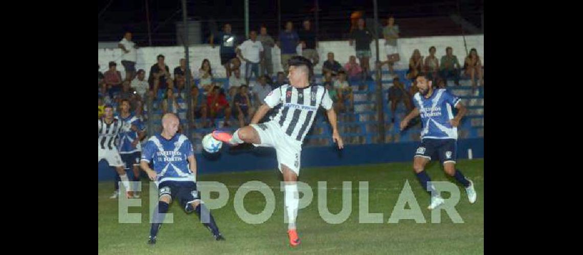 FEDERAL C Estudiantes recibiraacute el proacuteximo domingo a El Fortiacuten