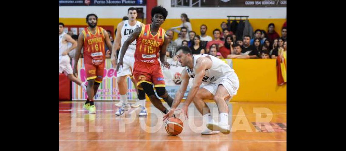 El pasado domingo el equipo estudiantil cayÃ³ 85-71 en el Gimnasio El Templo de Plottier 