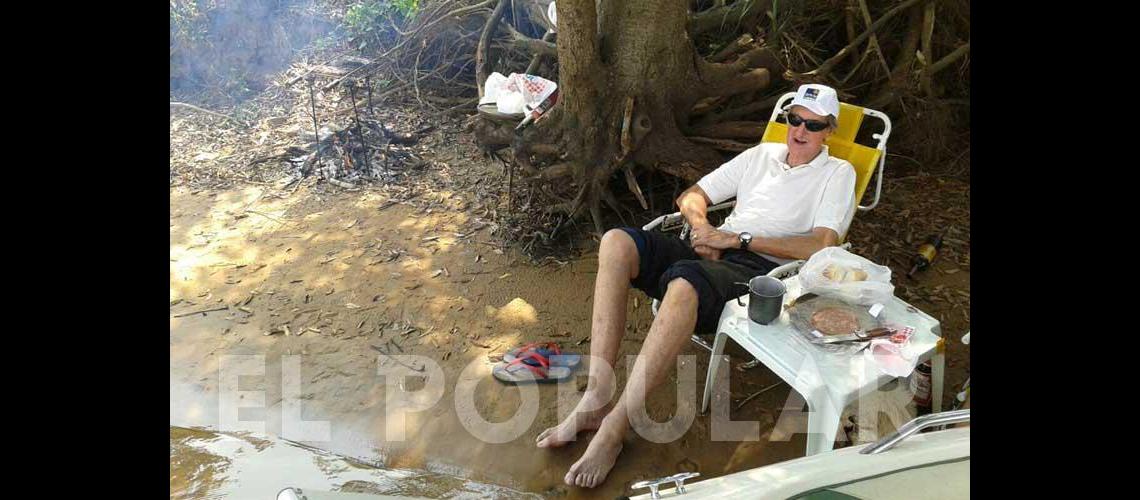 Finito en su tierra litoraleÃ±a al lado del rÃ­o Su otra pasiÃ³n junto con el bÃsquetbol Fotos- facebook Ernesto Gehrmann