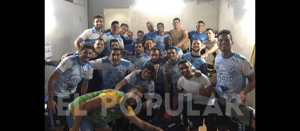 JJ Urquiza festeja en Rosario 