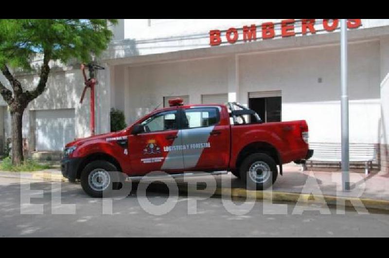 En el cuartel de Bomberos Voluntarios de La Madrid se harÃ� un toque de sirena para reclamar 