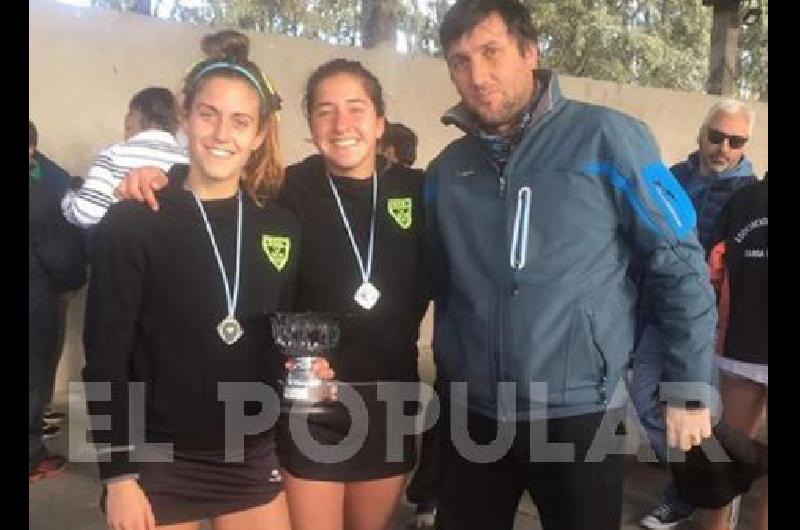 Imaz y Vitale con la medalla ganada 