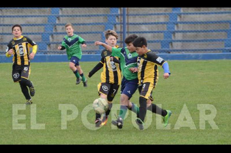 San MartÃ­n le ganÃ³ ayer a Villa del Parque en uno de los partidos de la fecha 