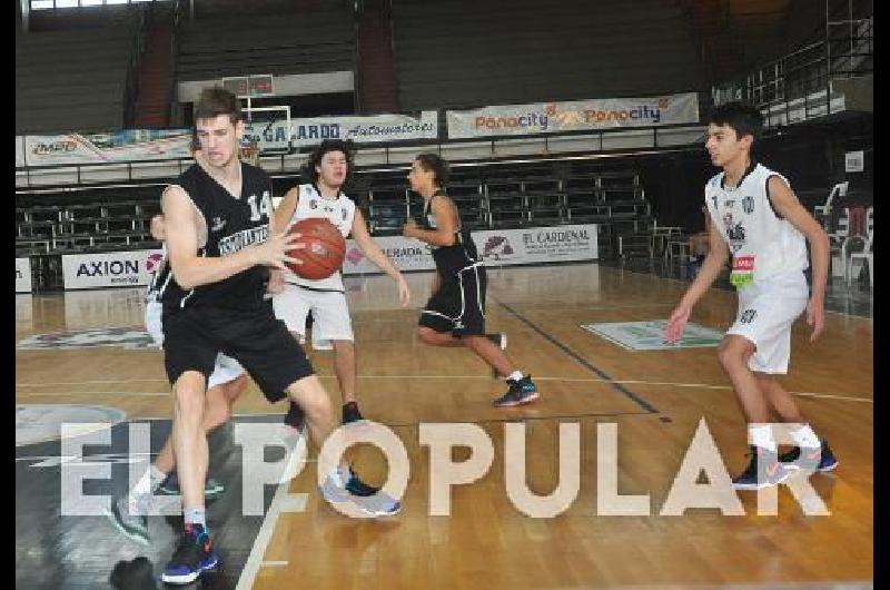 Estudiantes jugaraacute  la <br>Junior Cup Basketland