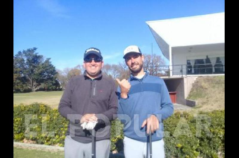 El profesional Cristian Peralta (izquierda) y Alan Wagner 