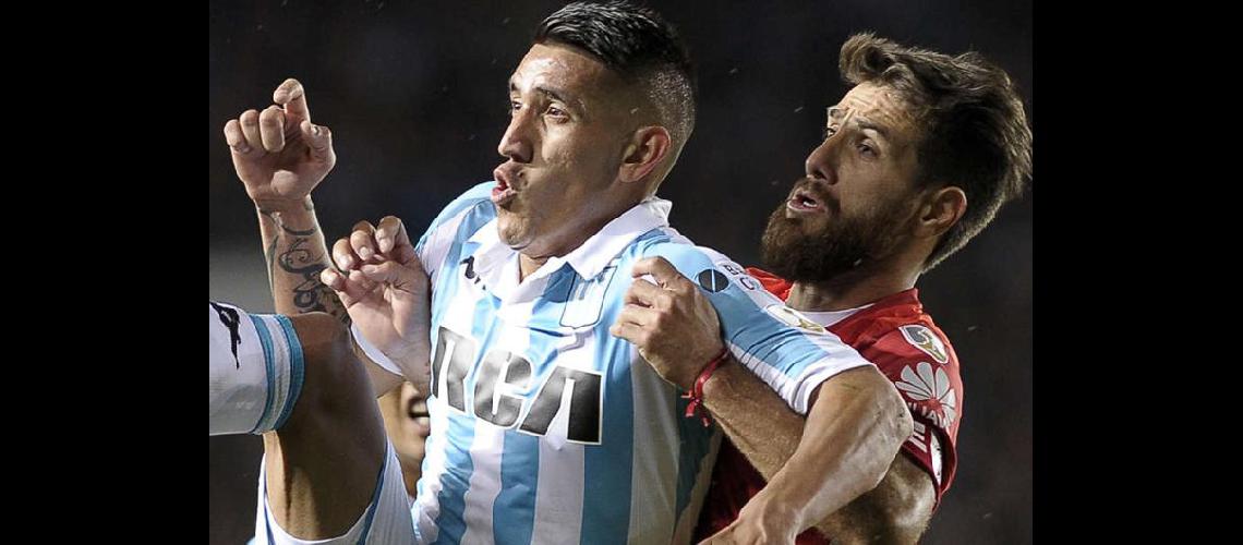 Racing y River quedaron a mano