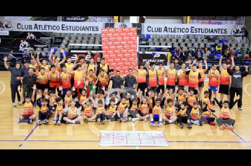 El campus se desarrollÃ³ con Ã©xito Fue un evento de bÃsquetbol pero con un fin solidario 