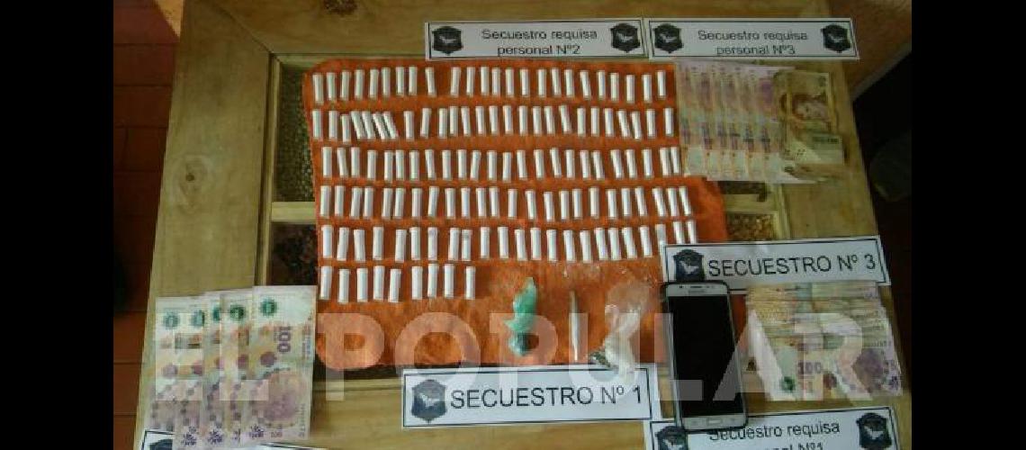 La droga secuestrada en una vivienda de la calle 9 de julio de Laprida 