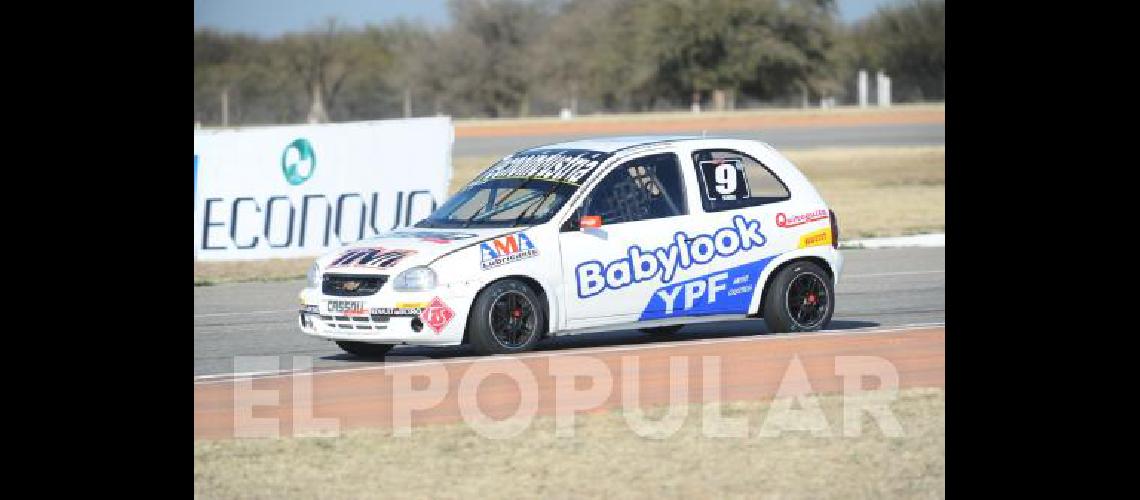 El Chevrolet Corsa que prepara de forma propia Di Bella y motoriza Juan Jose Cassou 