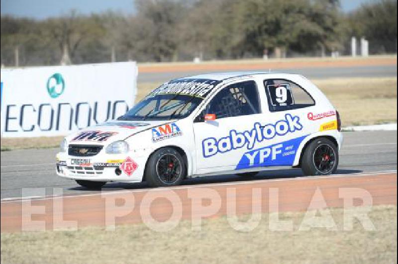 El Chevrolet Corsa que prepara de forma propia Di Bella y motoriza Juan Jose Cassou 