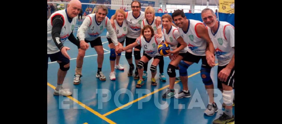 Los Lobos se metieron en semifinales